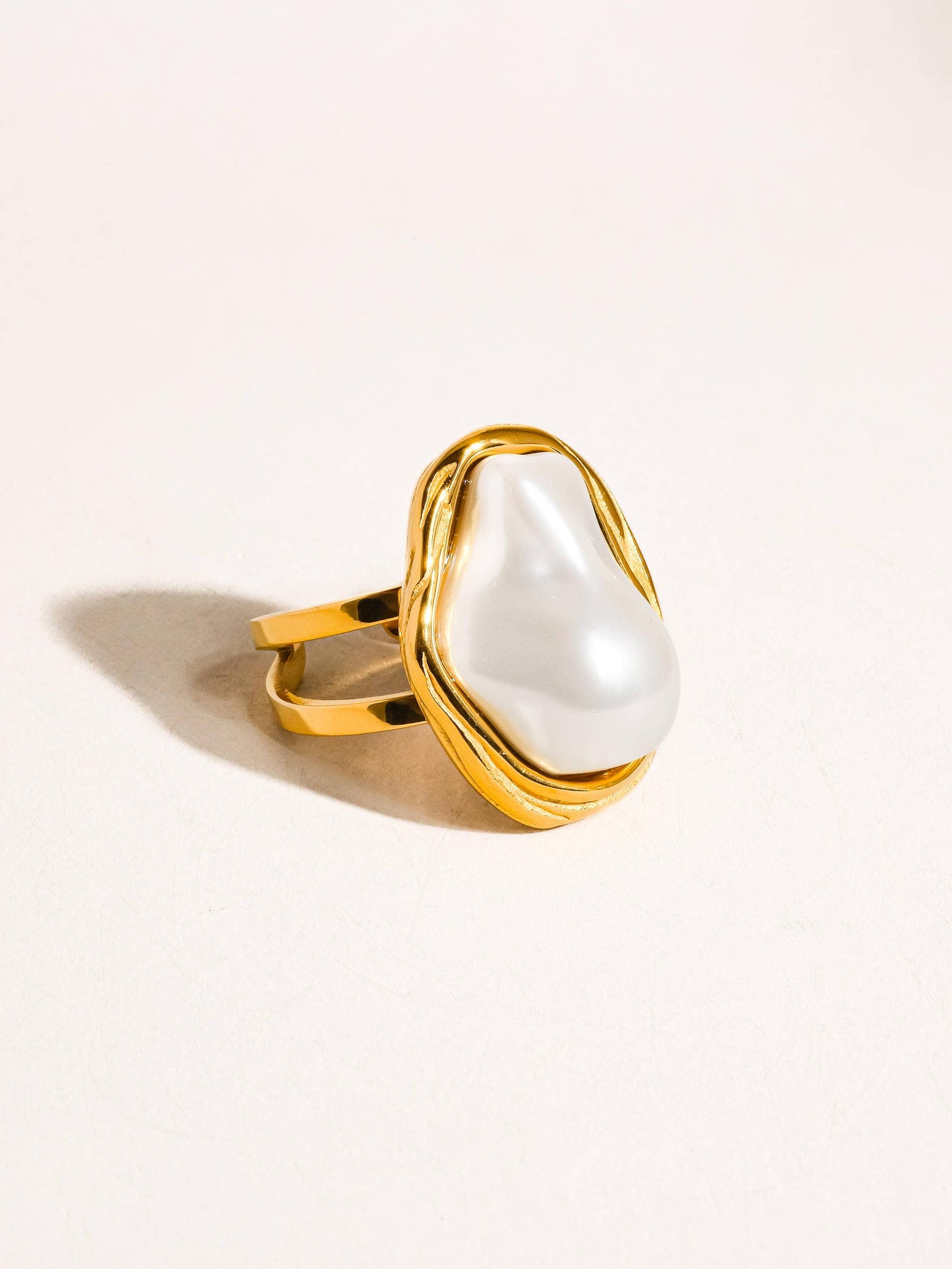 Cameron Classic Pearl Ring