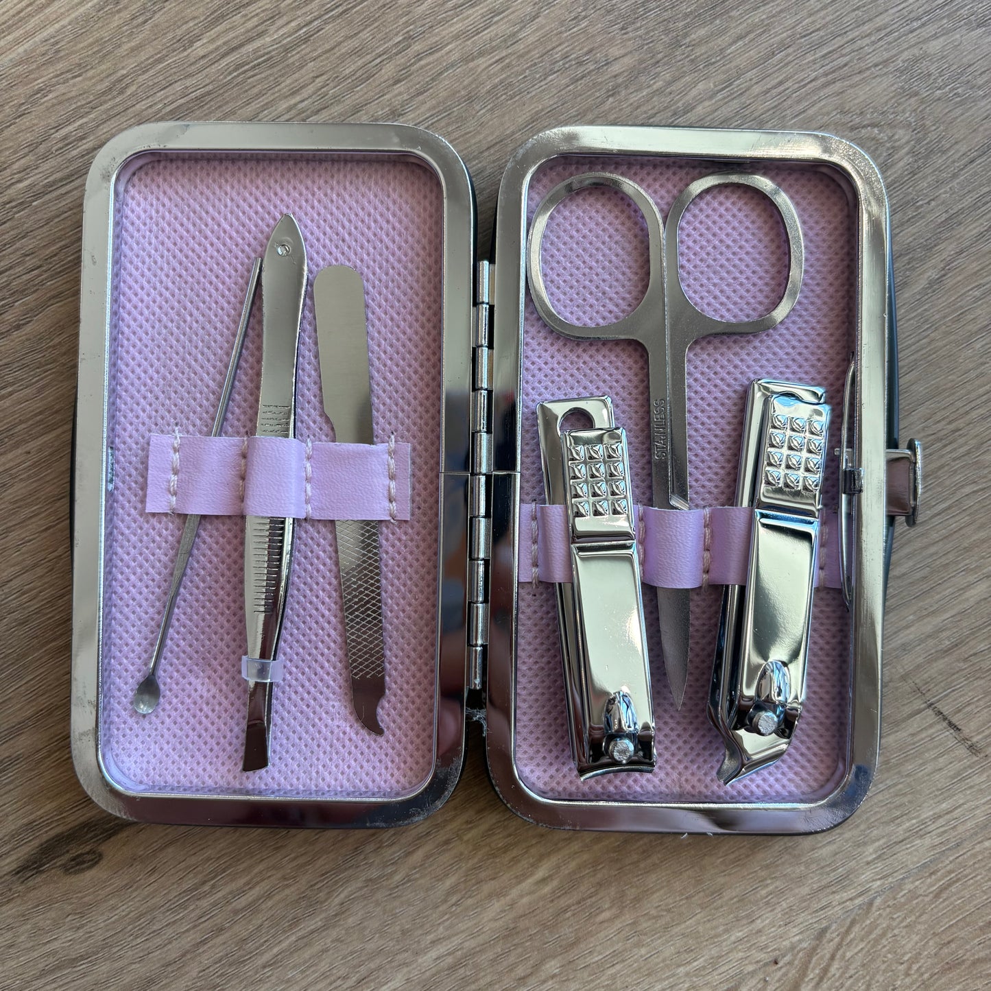 Travel Manicure Kit