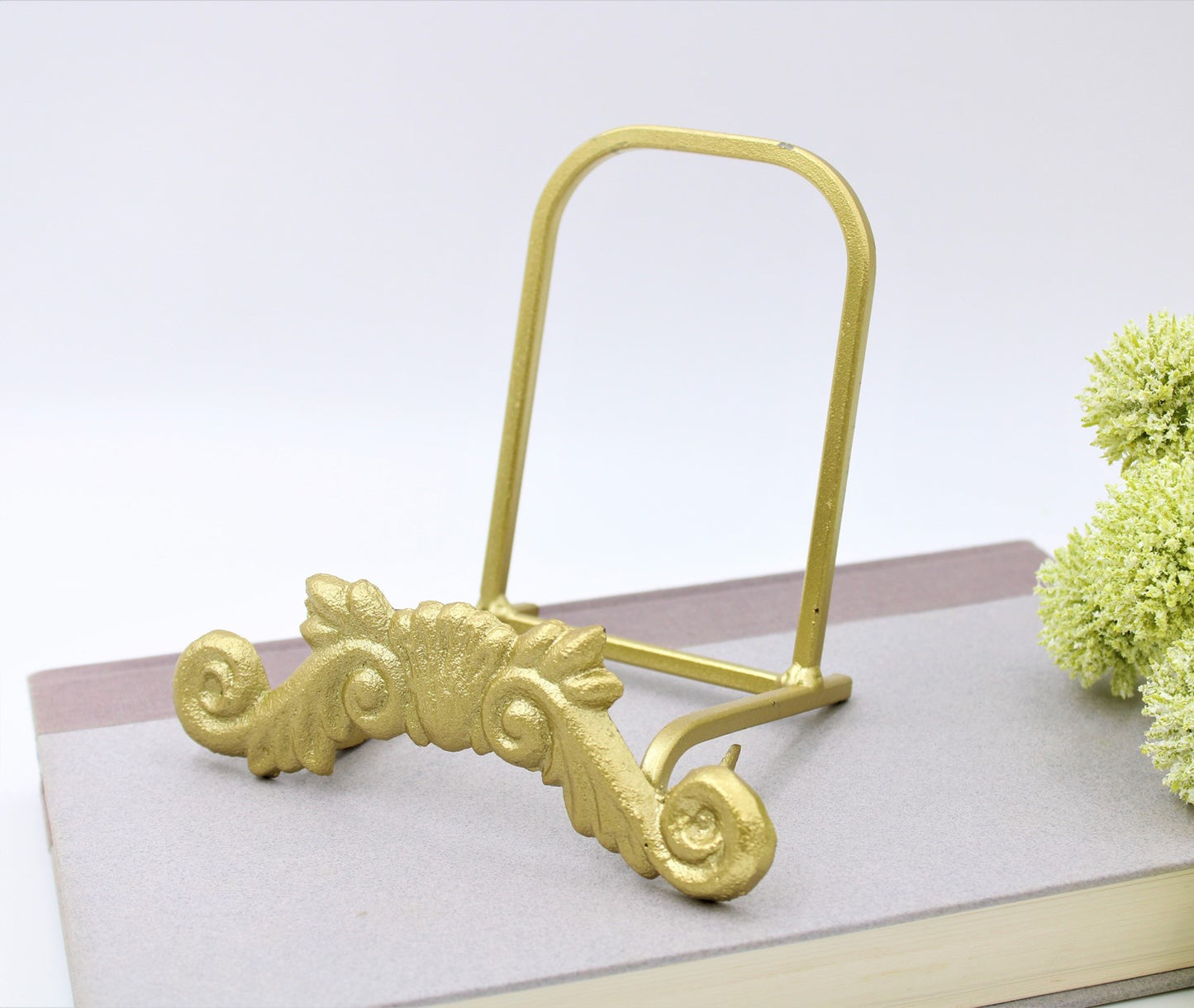Small Gold Ornate Easel