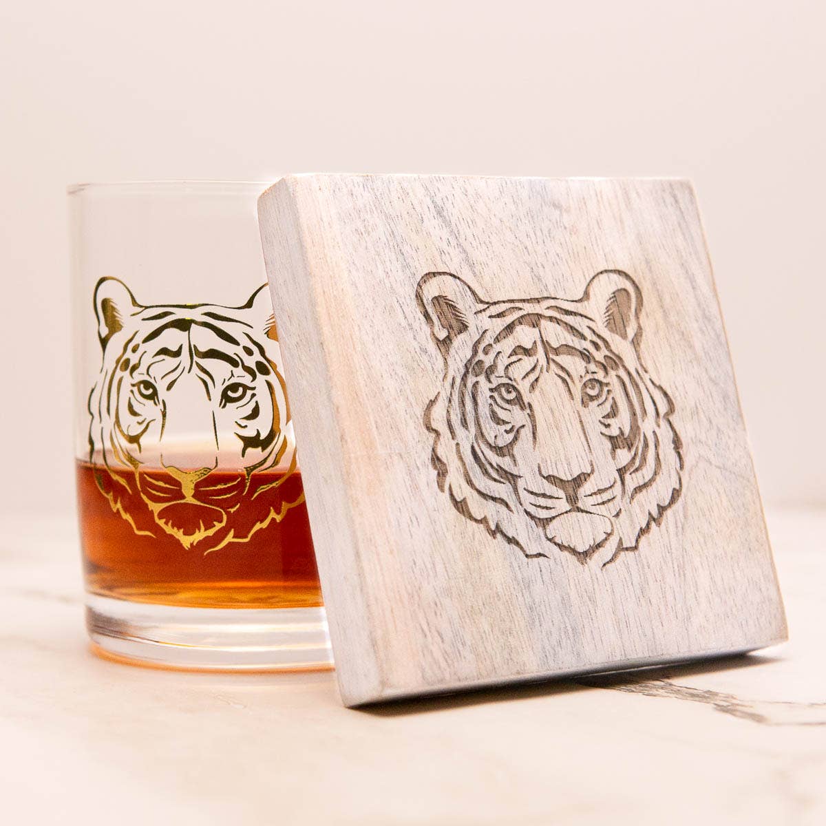 Tiger Rocks Glass Gift Set