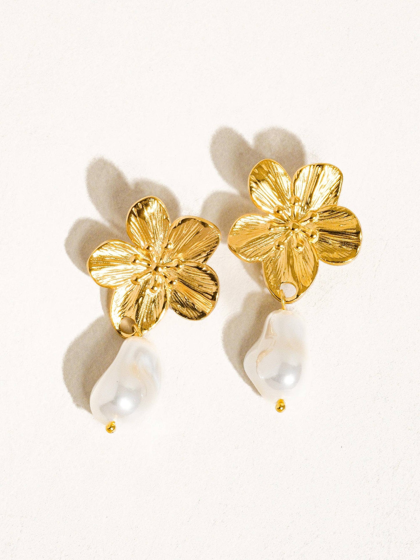 Cypress Pearl Earrings