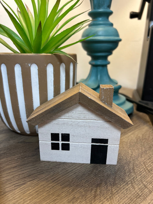 White Wash Cottage - small