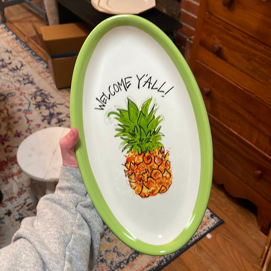 Welcome Pineapple Platter