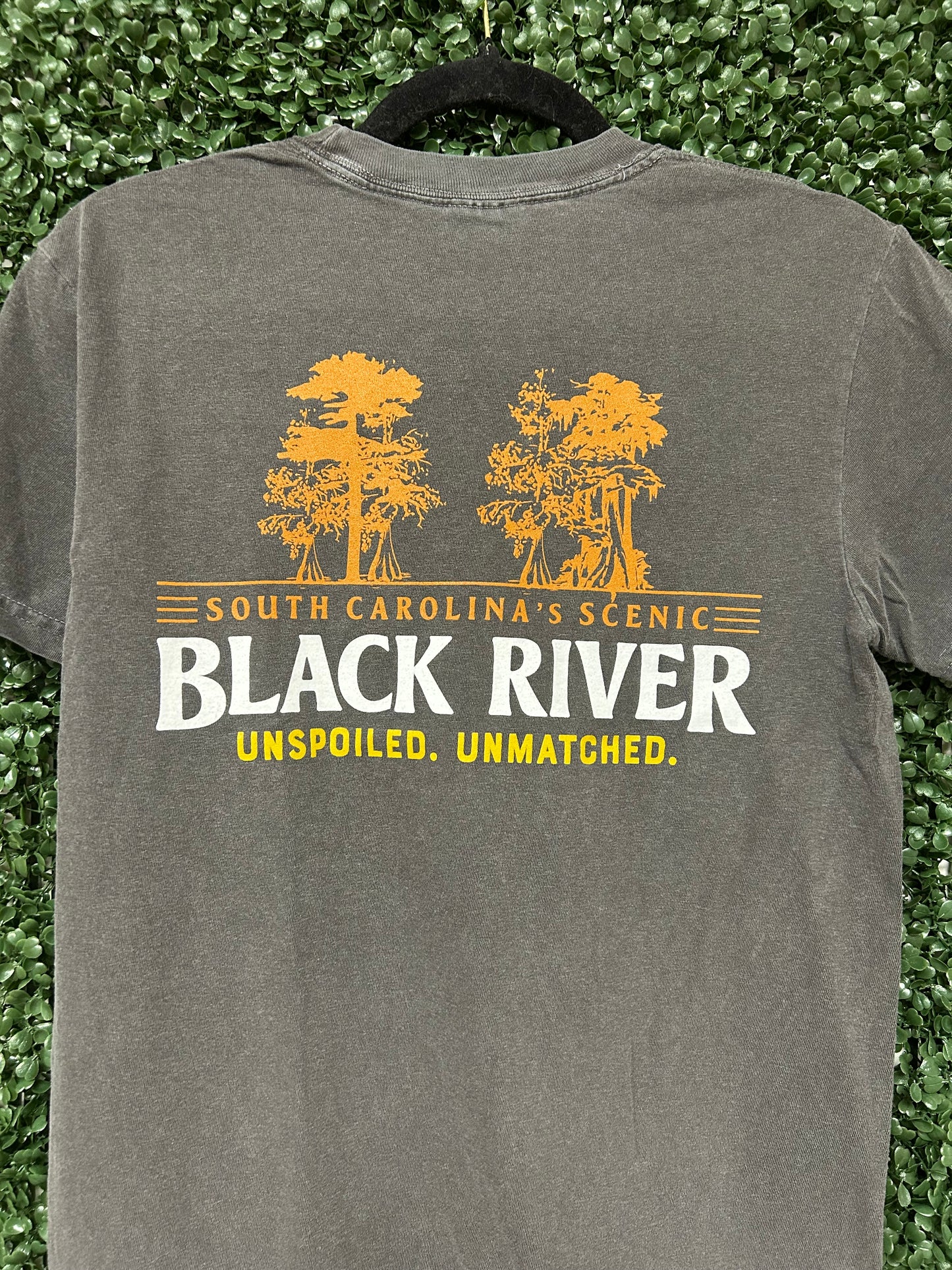 Kingstree™ Black River Tshirt -Gray