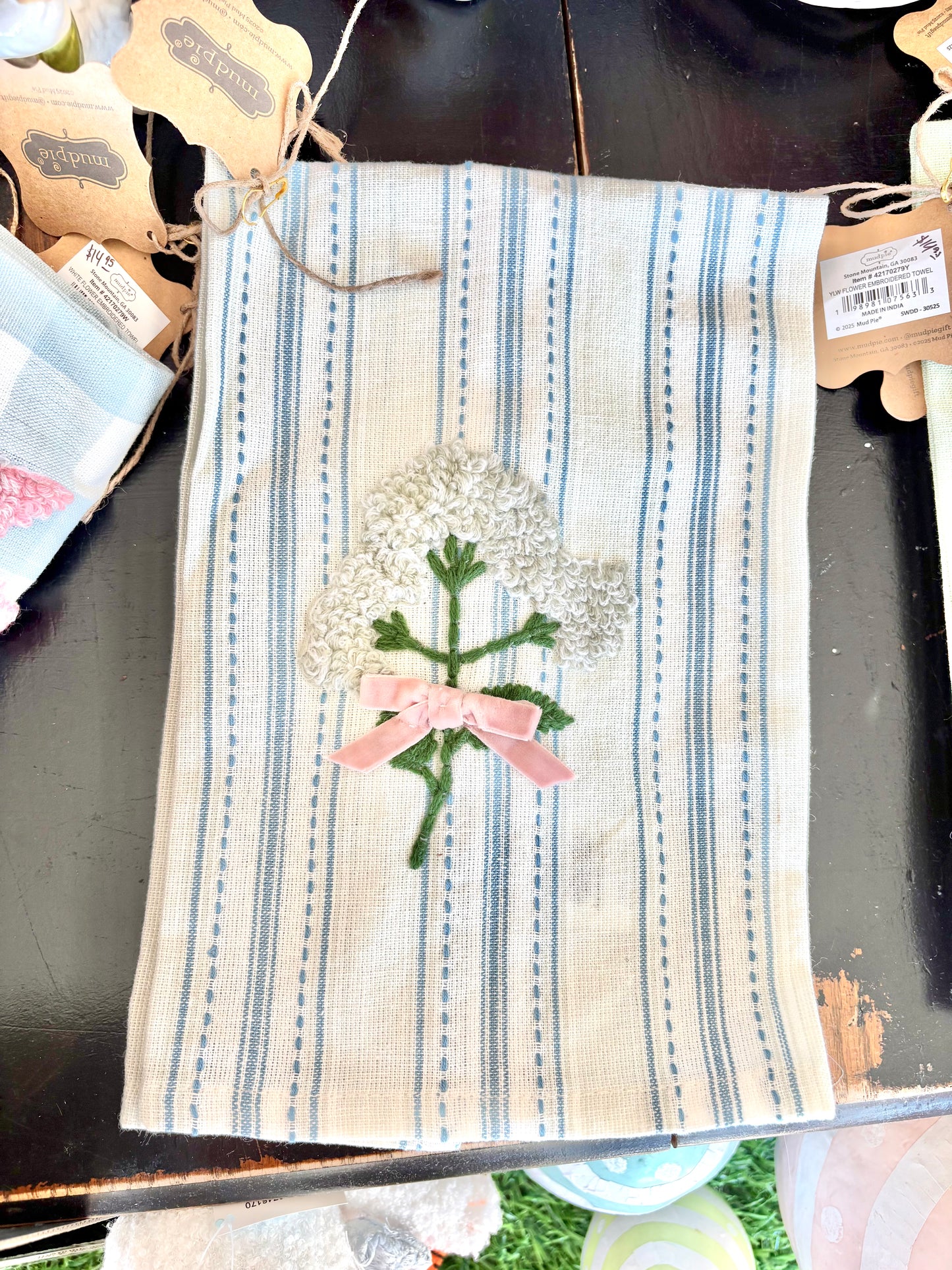 Flora Embroidered Towels