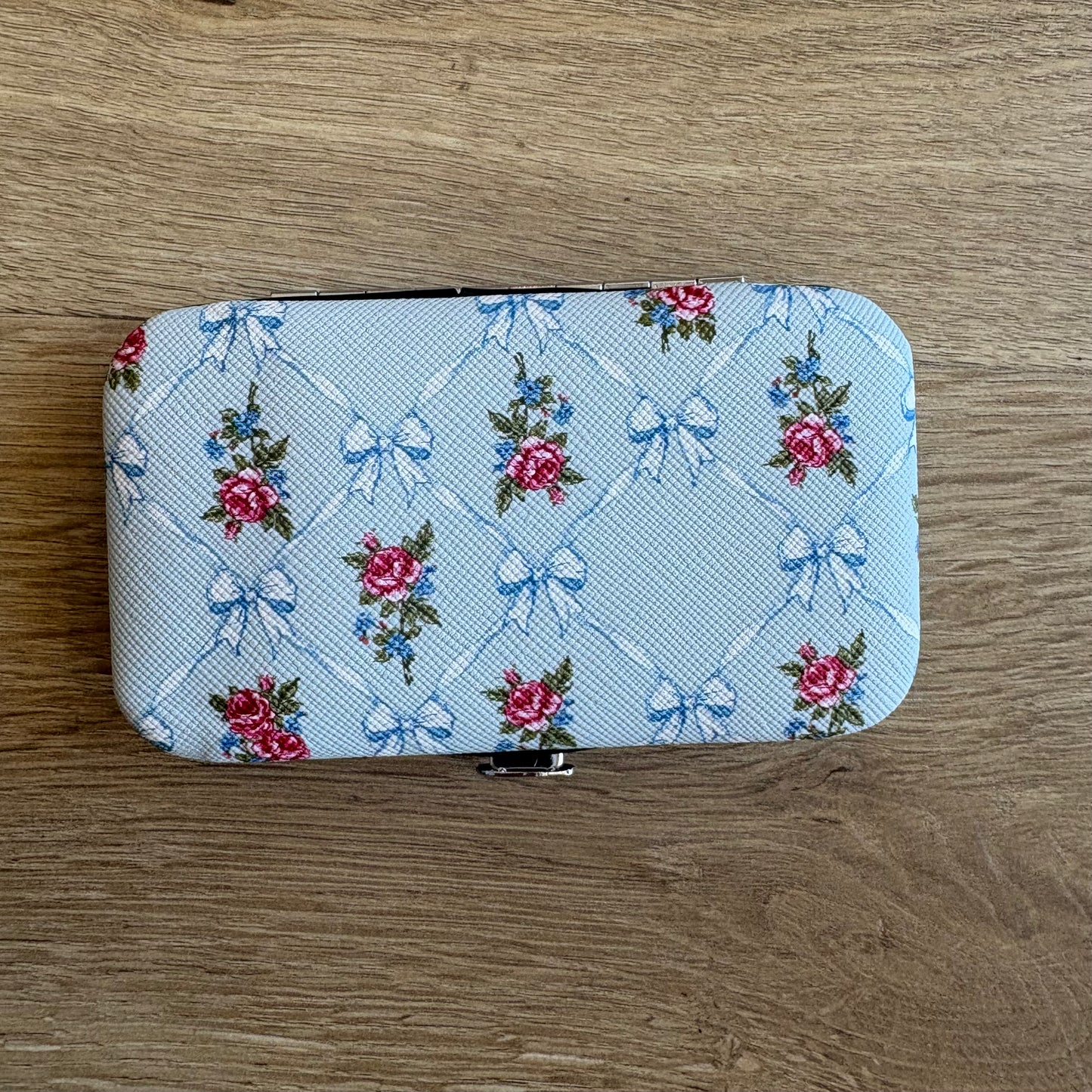 Travel Manicure Kit