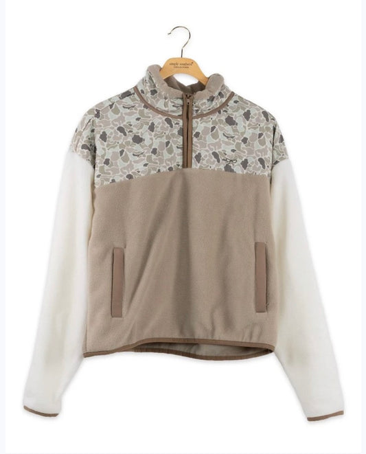 Aleyna Camo Pullover