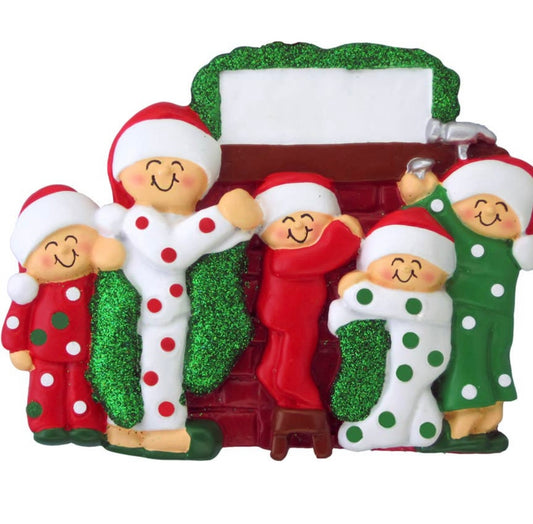 Holiday Decorating Family Custom Ornament — 5 People