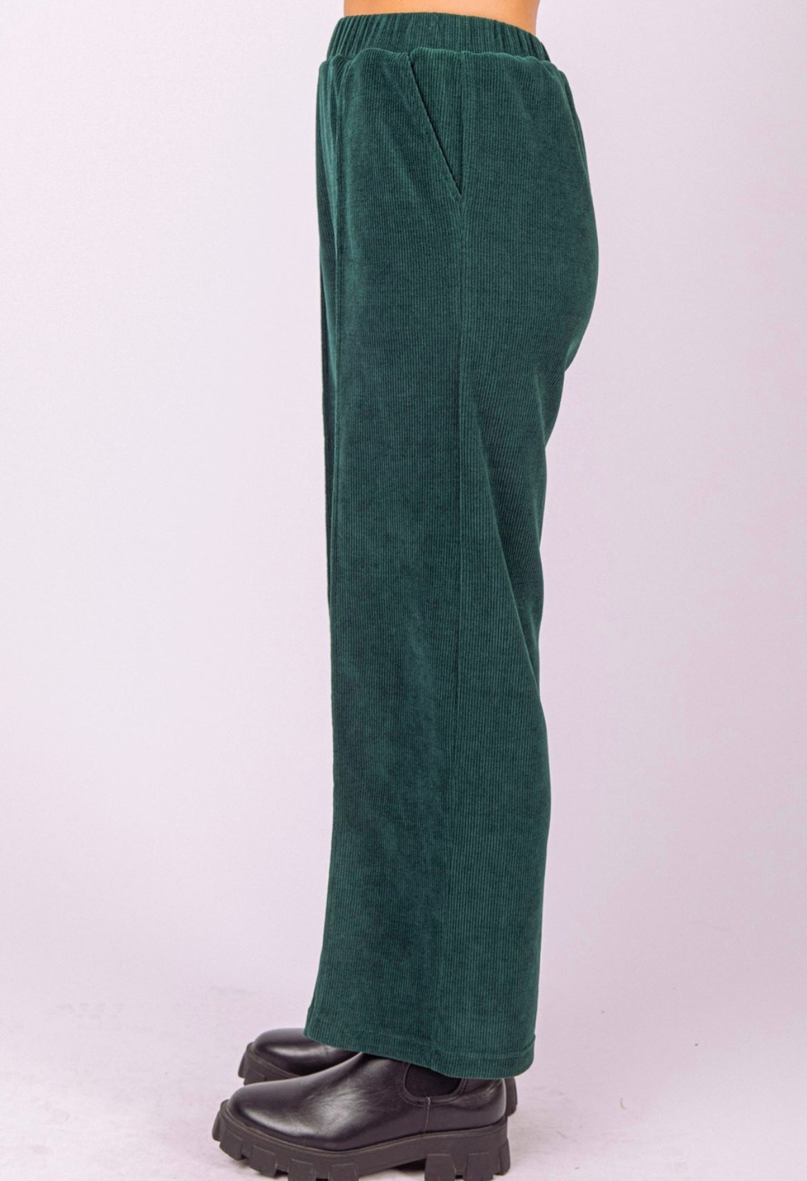 Linda Corduroy Pleated Pants