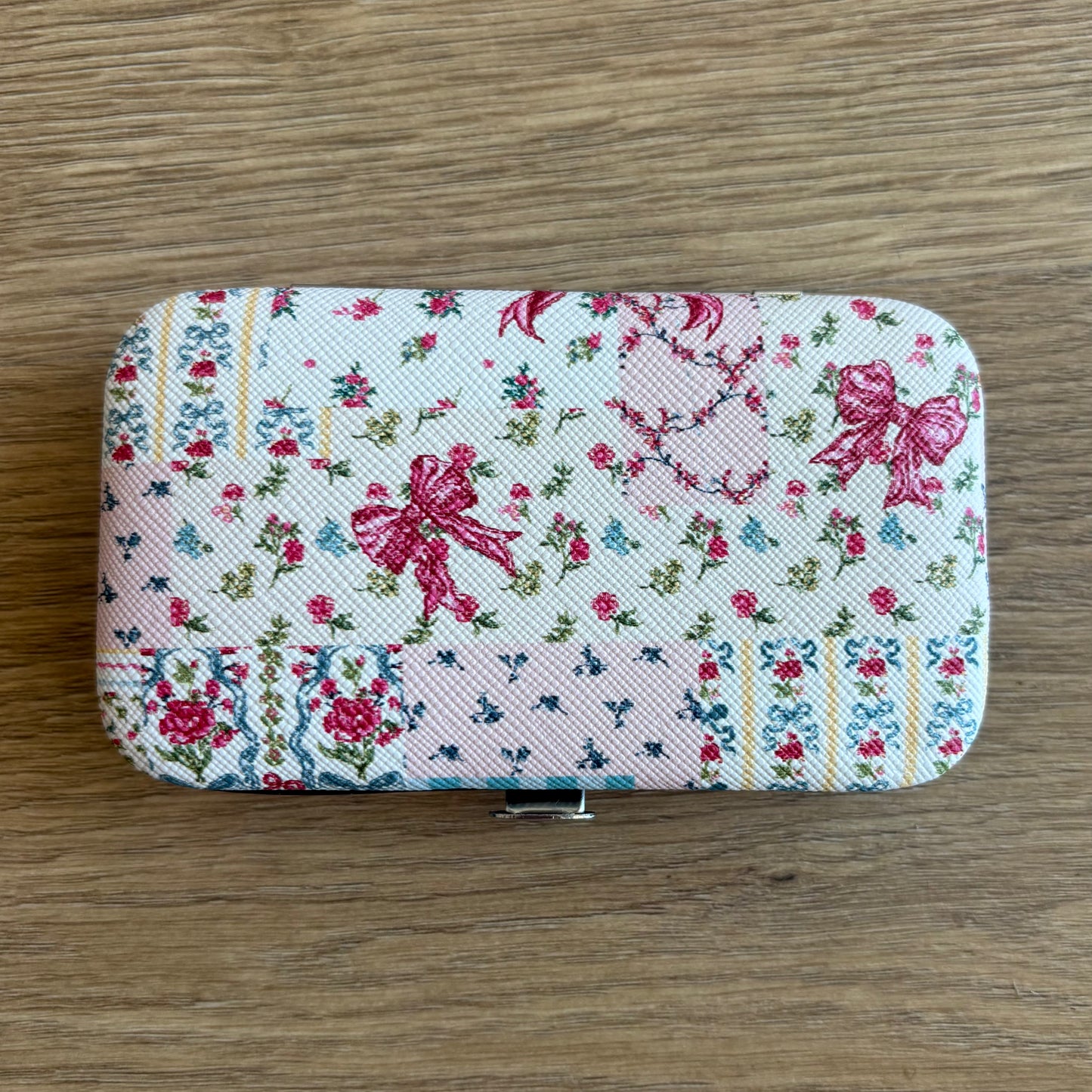 Travel Manicure Kit