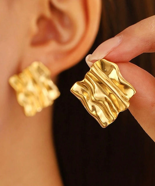 Ripple Stud Earrings