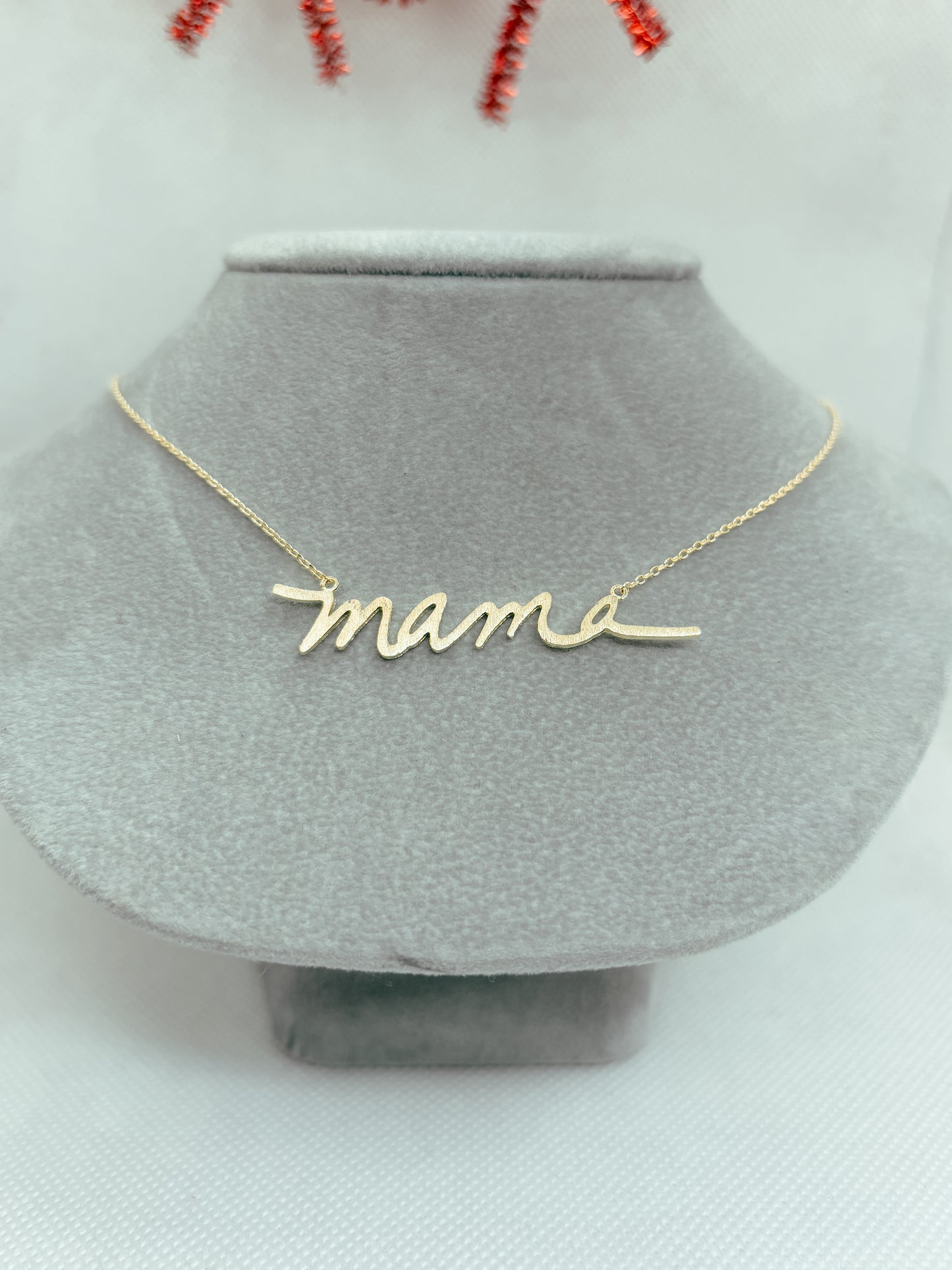 Mama Necklace