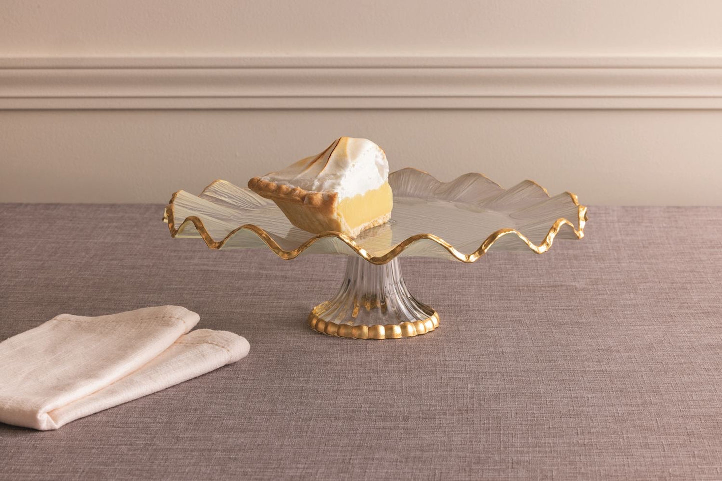 Gold Edge Ruffle Cake Stand