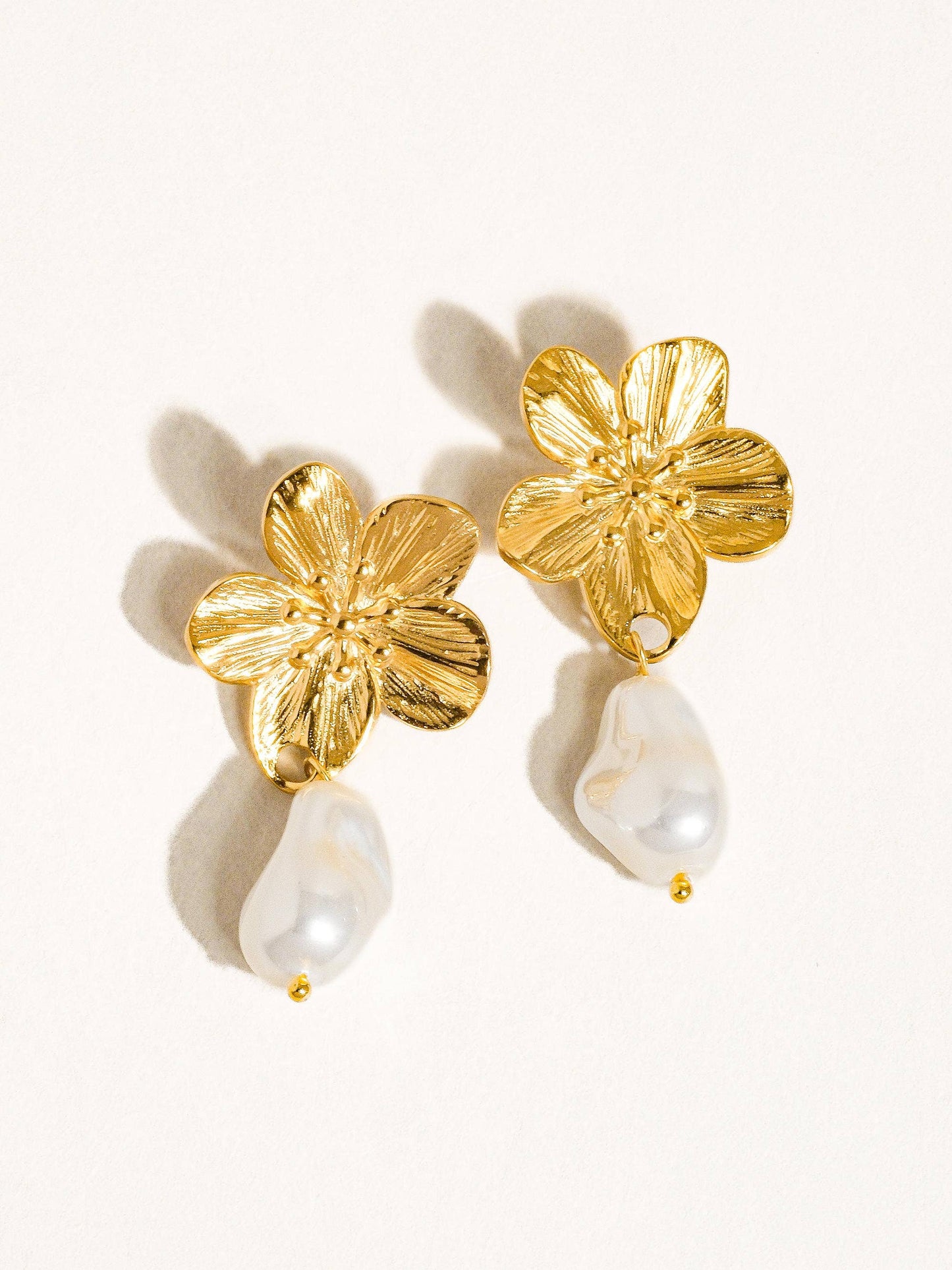 Cypress Pearl Earrings