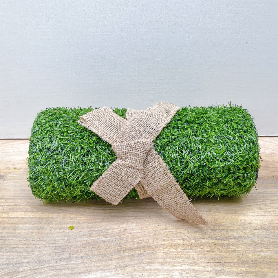 “Bunny Crossing” Grass Table Runner