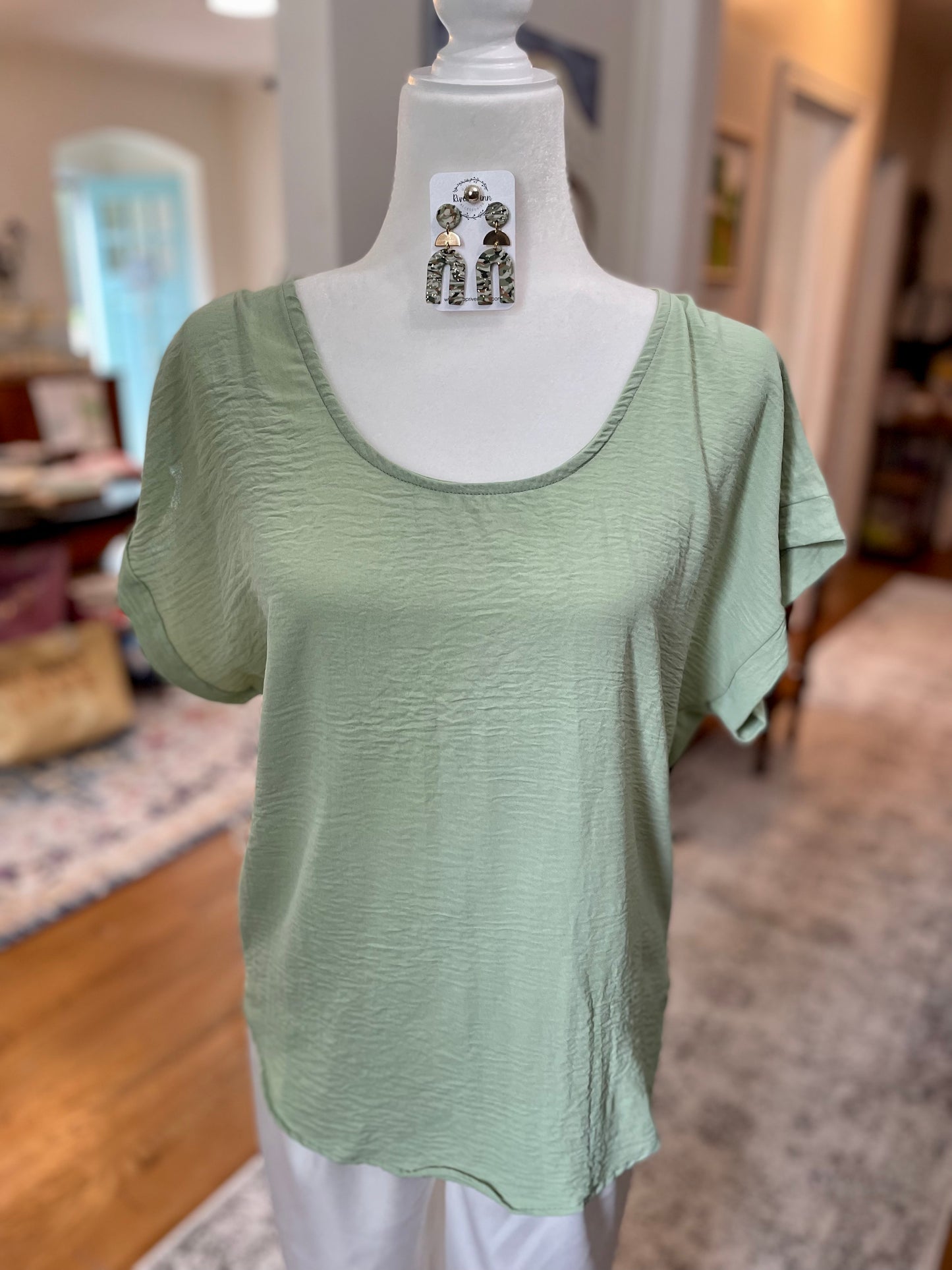 Maggie Scoop Neck Top — Mint